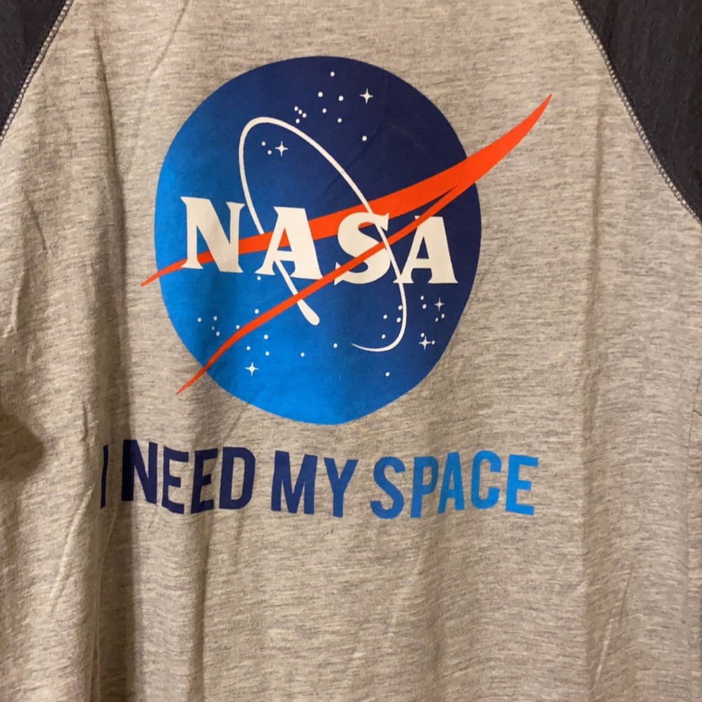 NASA ‘I Need My Space’ graphic print raglan tee - Picture 3 of 5